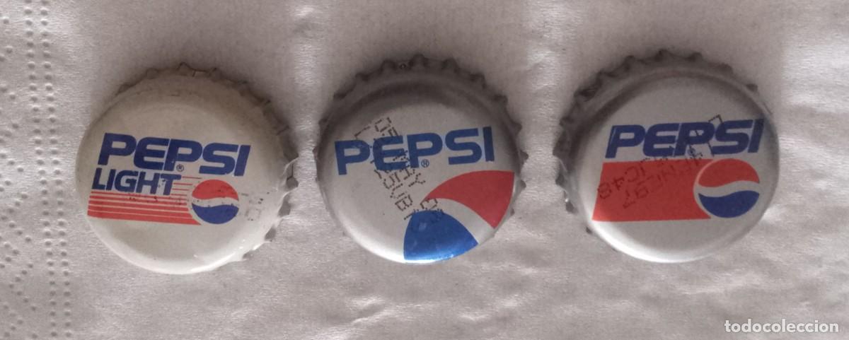 Otras botellas y bebidas antiguas de colecci&oacute;n: LOTE CHAPAS PEPSI Y SCHWEPPES