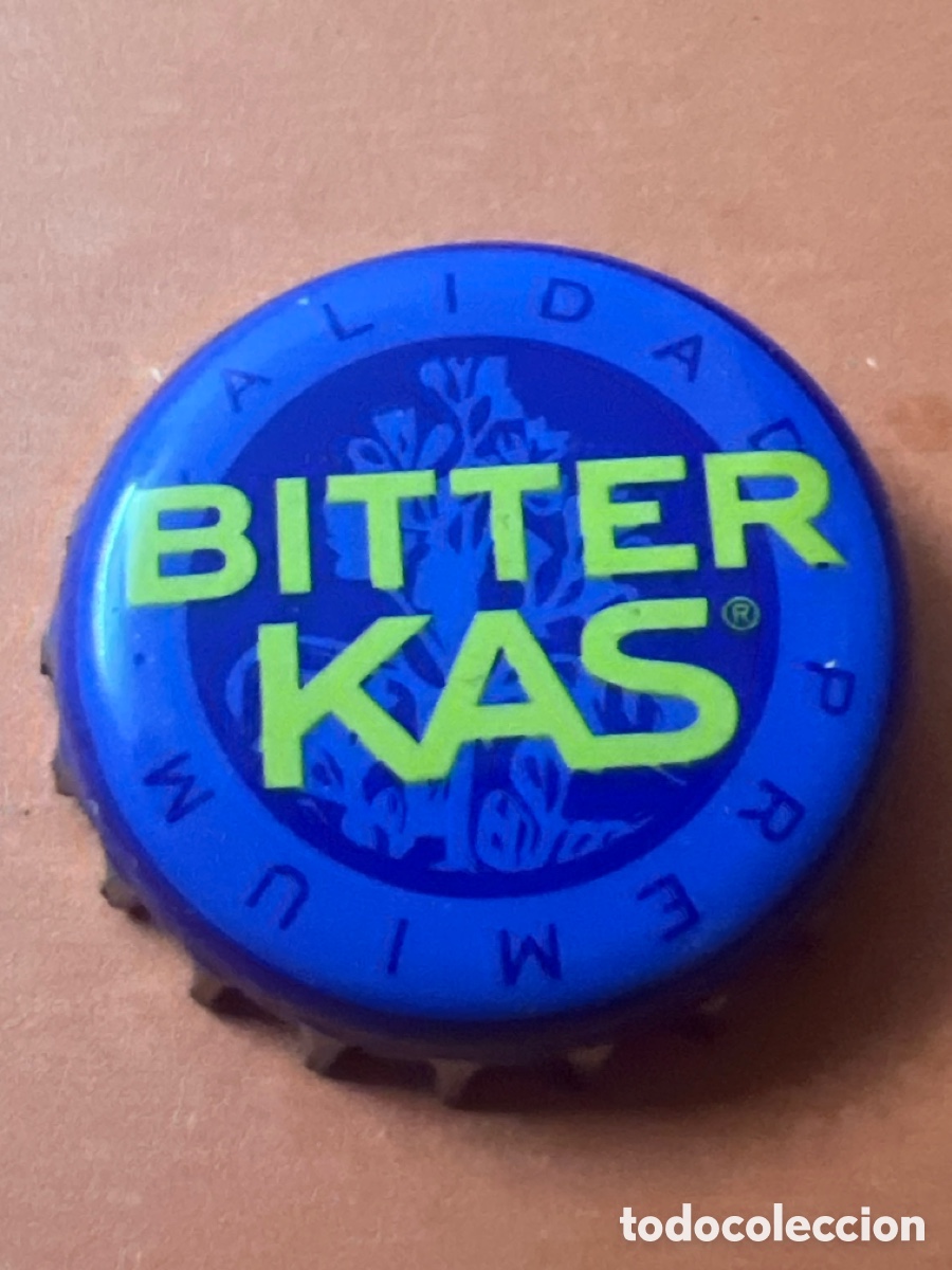 Otras botellas y bebidas antiguas de colecci&oacute;n: T4/X100/G6. Chapa Tap&oacute;n corona de Bitter Kas
