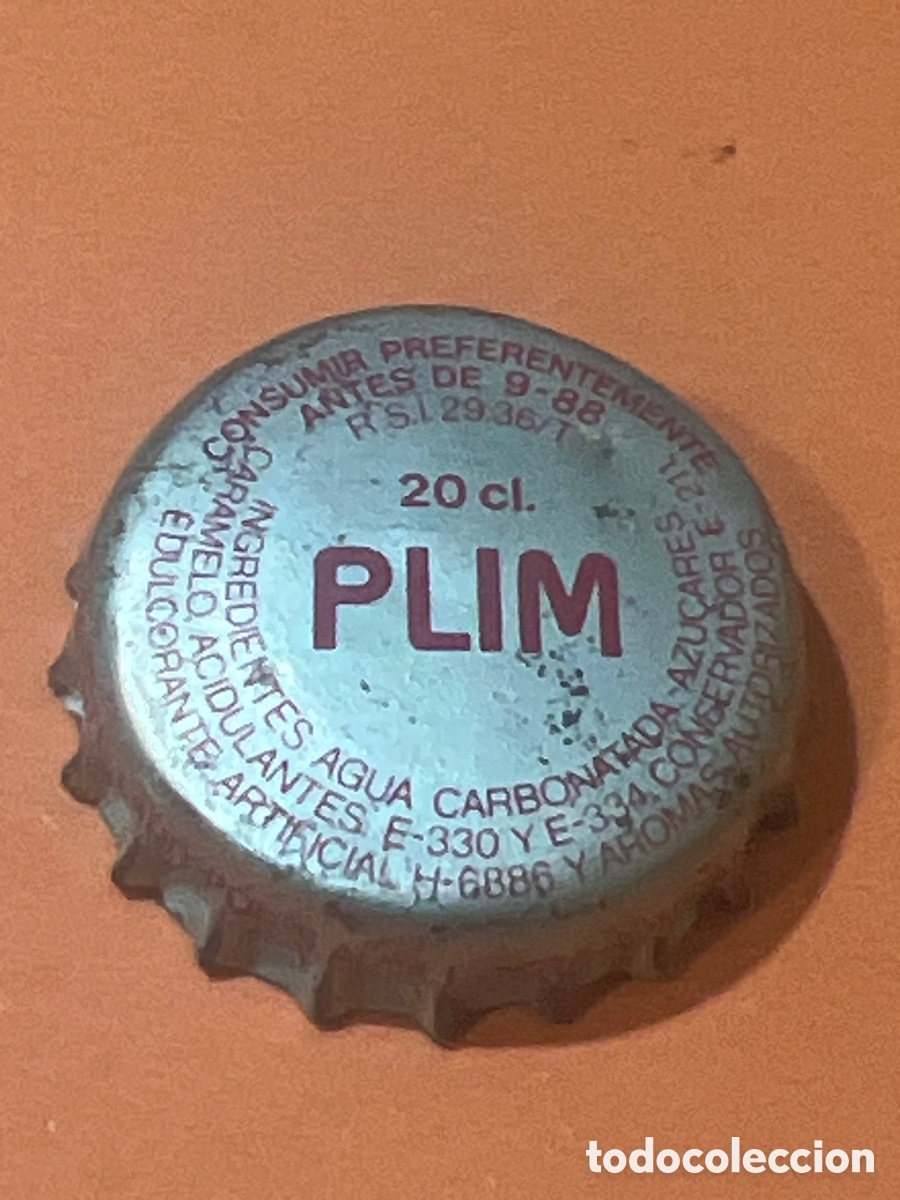Otras botellas y bebidas antiguas de colecci&oacute;n: T4/X94/B3. CHAPA - Soda/Refresco - Plim 20 cl