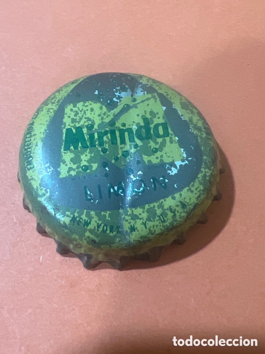 Otras botellas y bebidas antiguas de colecci&oacute;n: T4/X94/D3. CHAPA, TAP&Oacute;N CORONA REFRESCO MIRINDA LIM&Oacute;N. DORSO DE CORCHO