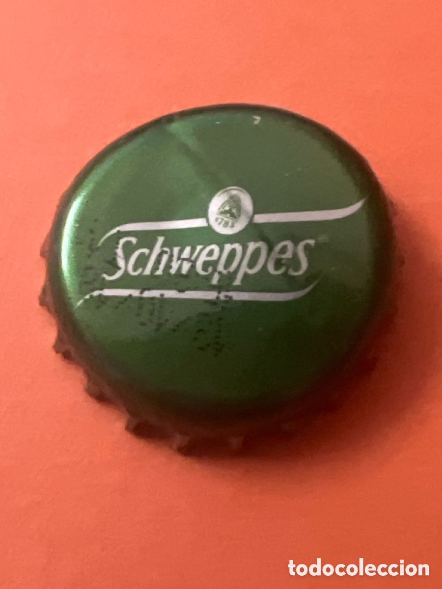 Otras botellas y bebidas antiguas de colecci&oacute;n: T4/X91/K4. Chapas corona Schweppes lim&oacute;n