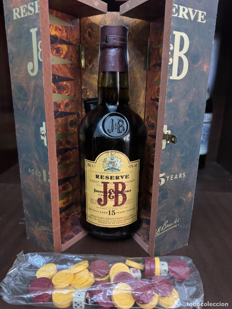Otras botellas y bebidas antiguas de colecci&oacute;n: J&B Reserve 15 Years 70 cl &ndash; precintado
