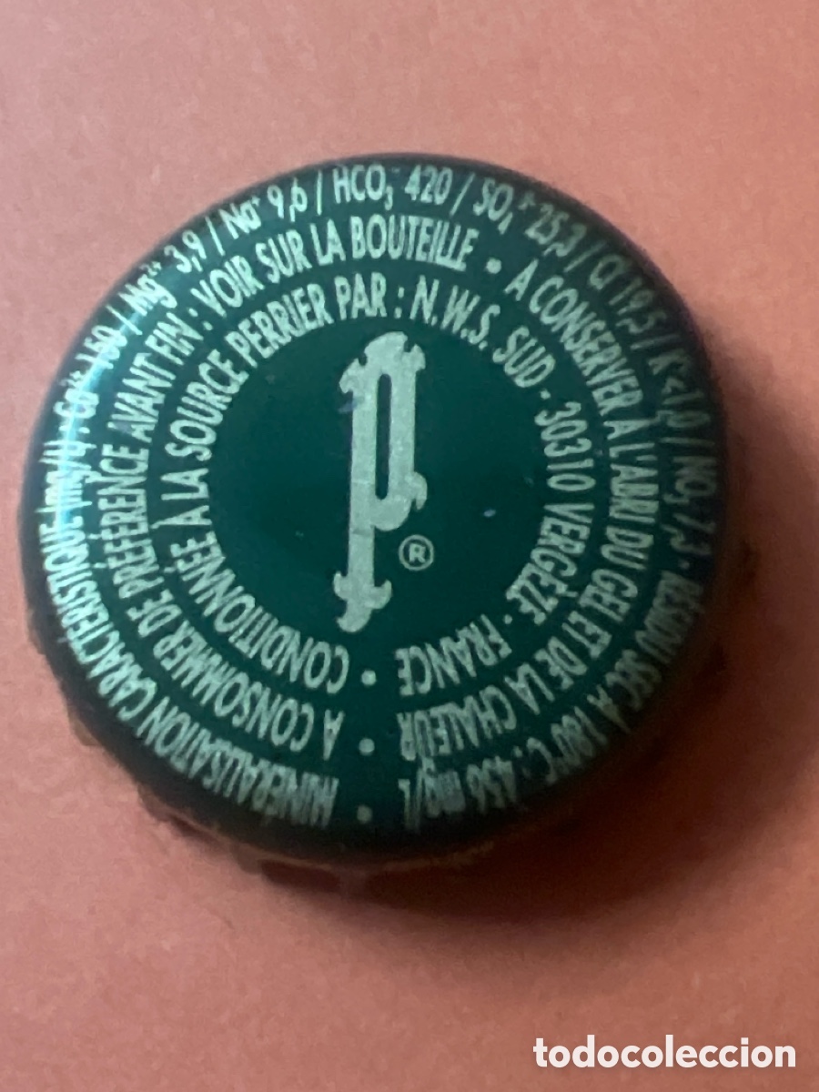 Otras botellas y bebidas antiguas de colecci&oacute;n: T4/X101/N3. Chapa Agua Mineral Carbonatada PERRIER