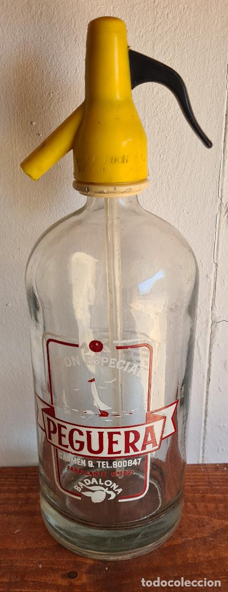 Otras botellas y bebidas antiguas de colecci&oacute;n: Antiguo sif&oacute;n Peguera de Badalona.