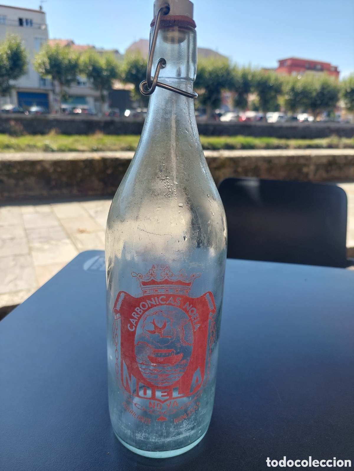 Otras botellas y bebidas antiguas de colecci&oacute;n: NOYA GASEOSA NOELIA ROJA N&Uacute;MERO 2555