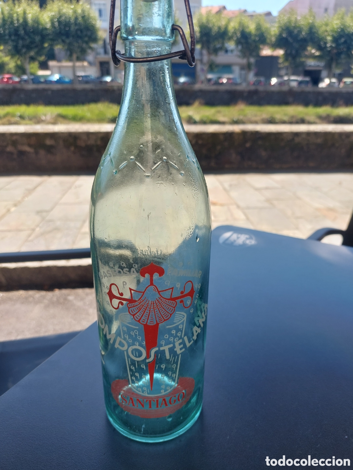 Otras botellas y bebidas antiguas de colecci&oacute;n: CON CORONA ANTIGUA GASEOSAS SANTIAGO COMPOSTELA COMPOSTELANA 2495 FABRICANTE