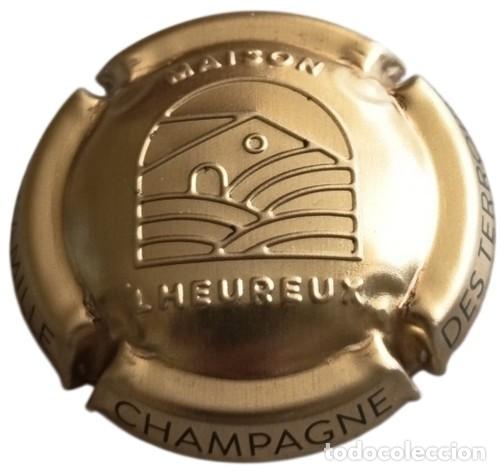 Otras botellas y bebidas antiguas de colecci&oacute;n: Francia Capsule Champagne Cap Champagne plaque muselet Maison Lheureux dor&eacute;e emboss&eacute;e RP863