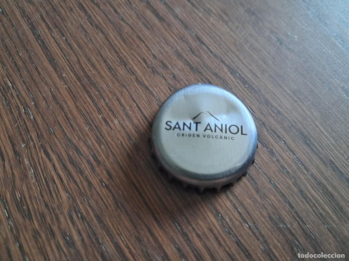 Otras botellas y bebidas antiguas de colecci&oacute;n: chapa tap&oacute;n corona de agua, Sant Aniol. origen volcanic.