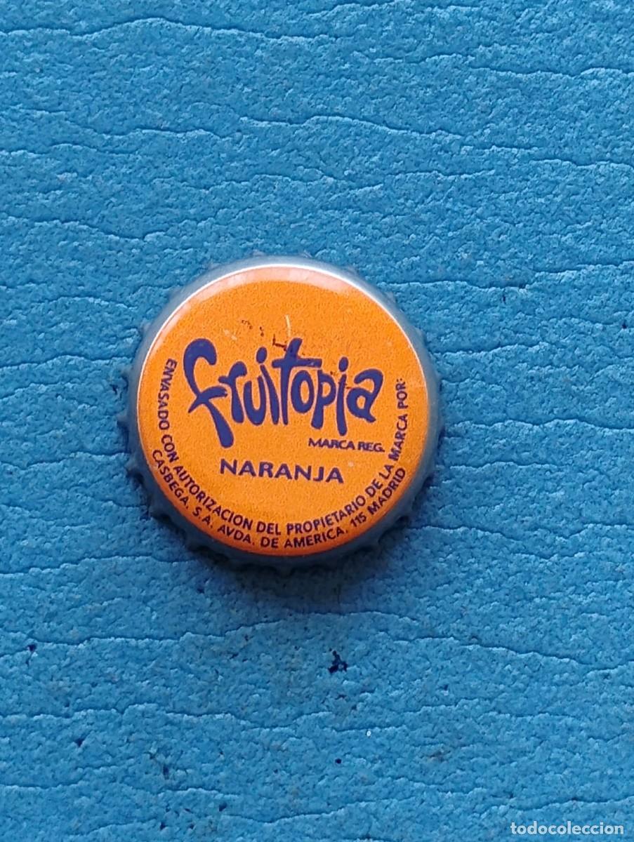 Otras botellas y bebidas antiguas de colecci&oacute;n: ANTIGUA CHAPA/TAPON CORONA FRUITOPIA - NARANJA