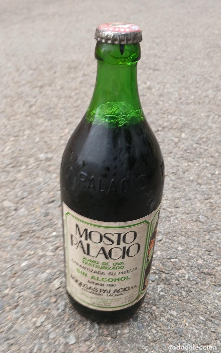 Otras botellas y bebidas antiguas de colecci&oacute;n: Botella de mosto Palacios