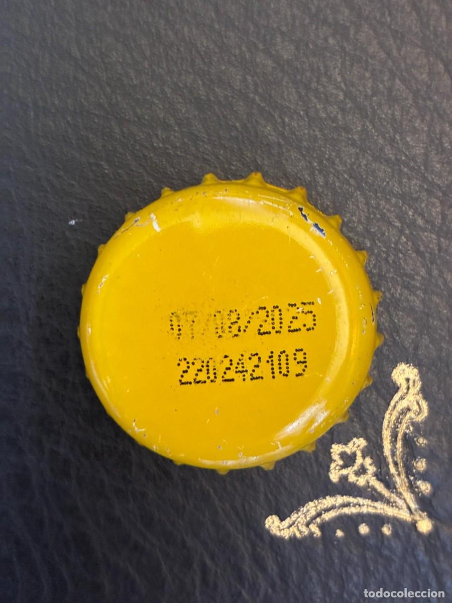 Otras botellas y bebidas antiguas de colecci&oacute;n: chapa GENERICA AMARILLA LIMON PERO FECHADA Y CON CODIGO BOTTLE CAP usada