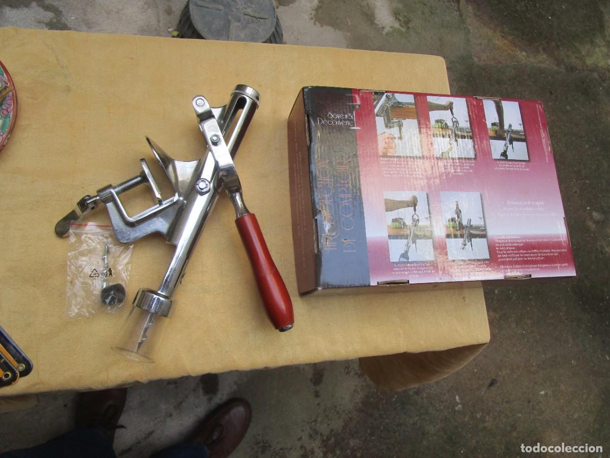 Otras botellas y bebidas antiguas de colecci&oacute;n: DESCORCHADOR ABREBOTELLAS SACACORCHOS SIN USO PREVIO - FRANCIA - BARRA O MESA 1982,S 1,2KG + INF