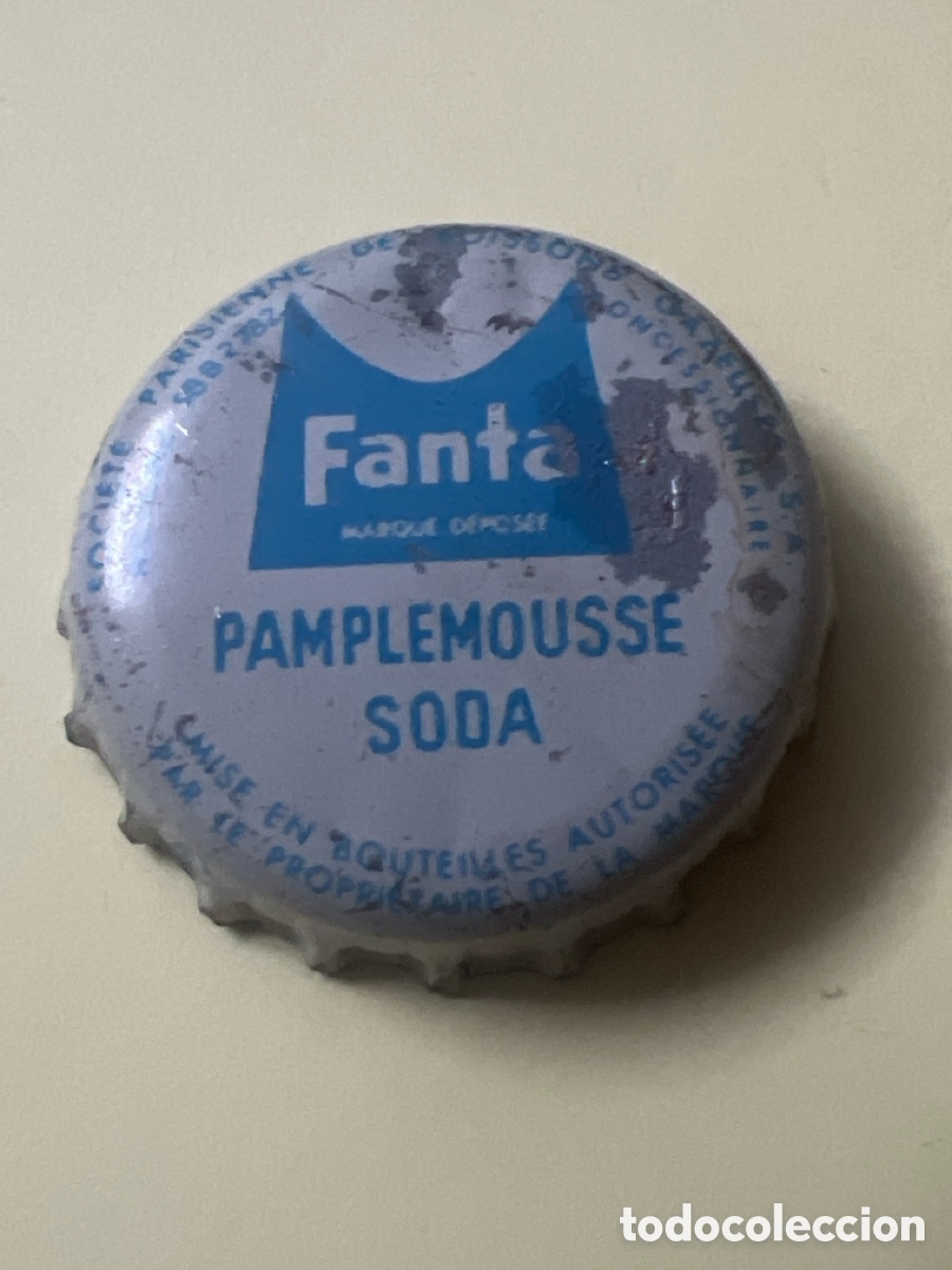 Collecting other Bottles and Drinks: T4/X129/P1. CHAPA SODA REFRESCO - FANTA