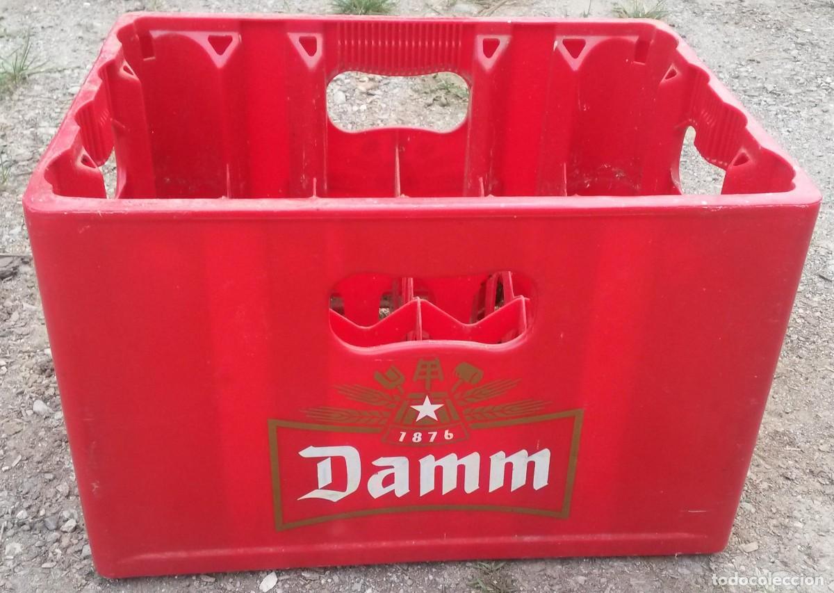 Collectionnisme d'Autres Bouteilles et Boissons : Caja cervezas Damm, de pl&aacute;stico