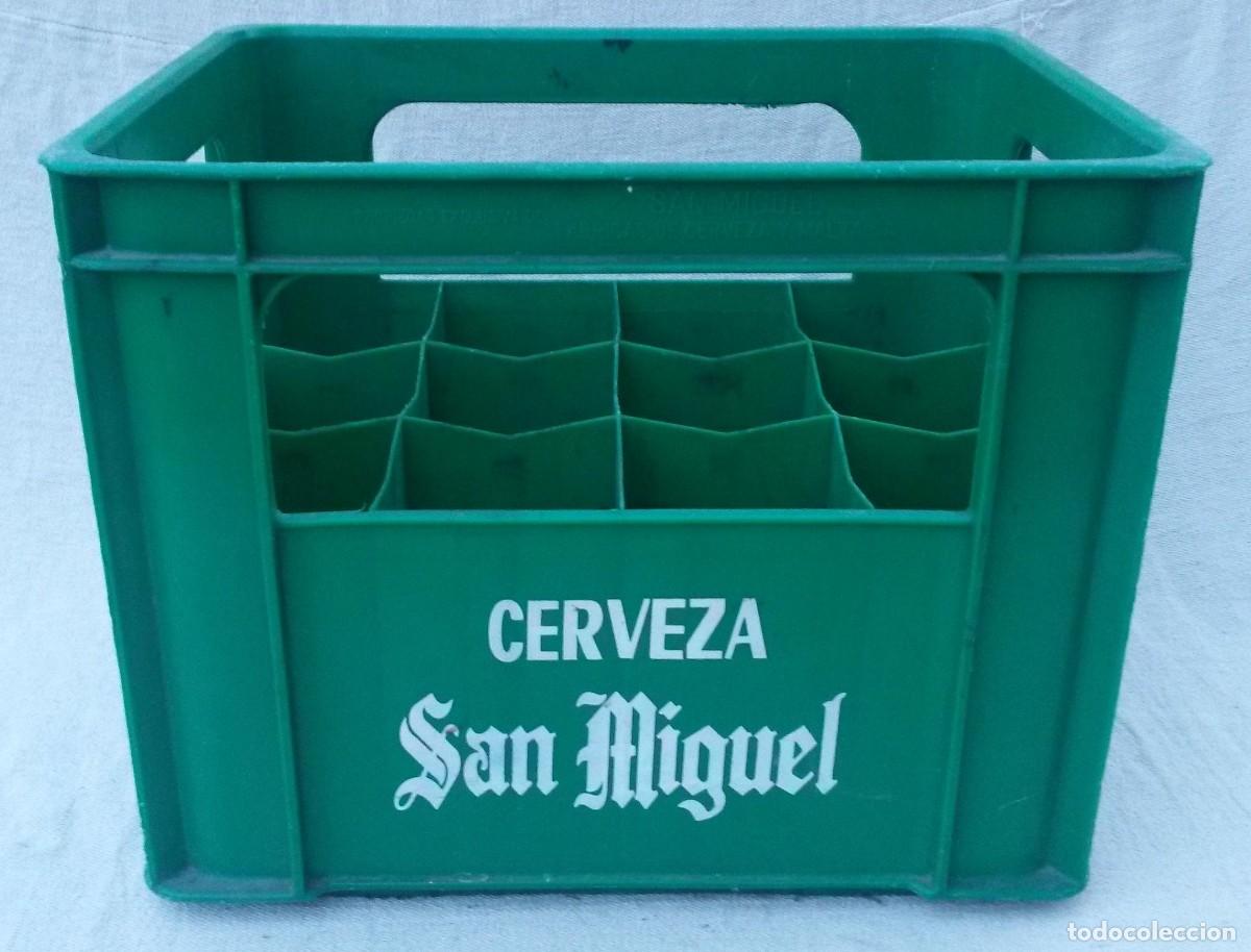 Collecting other Bottles and Drinks: CAJA CERVEZA SAN MIGUEL, de pl&aacute;stico