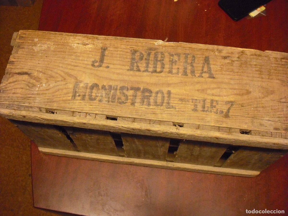 Otras botellas y bebidas antiguas de colecci&oacute;n: ANTIGUA CAJA DE MADERA J. RIBERA DE MONISTROL. TIENE CABIDA PARA 8 BOTELLAS