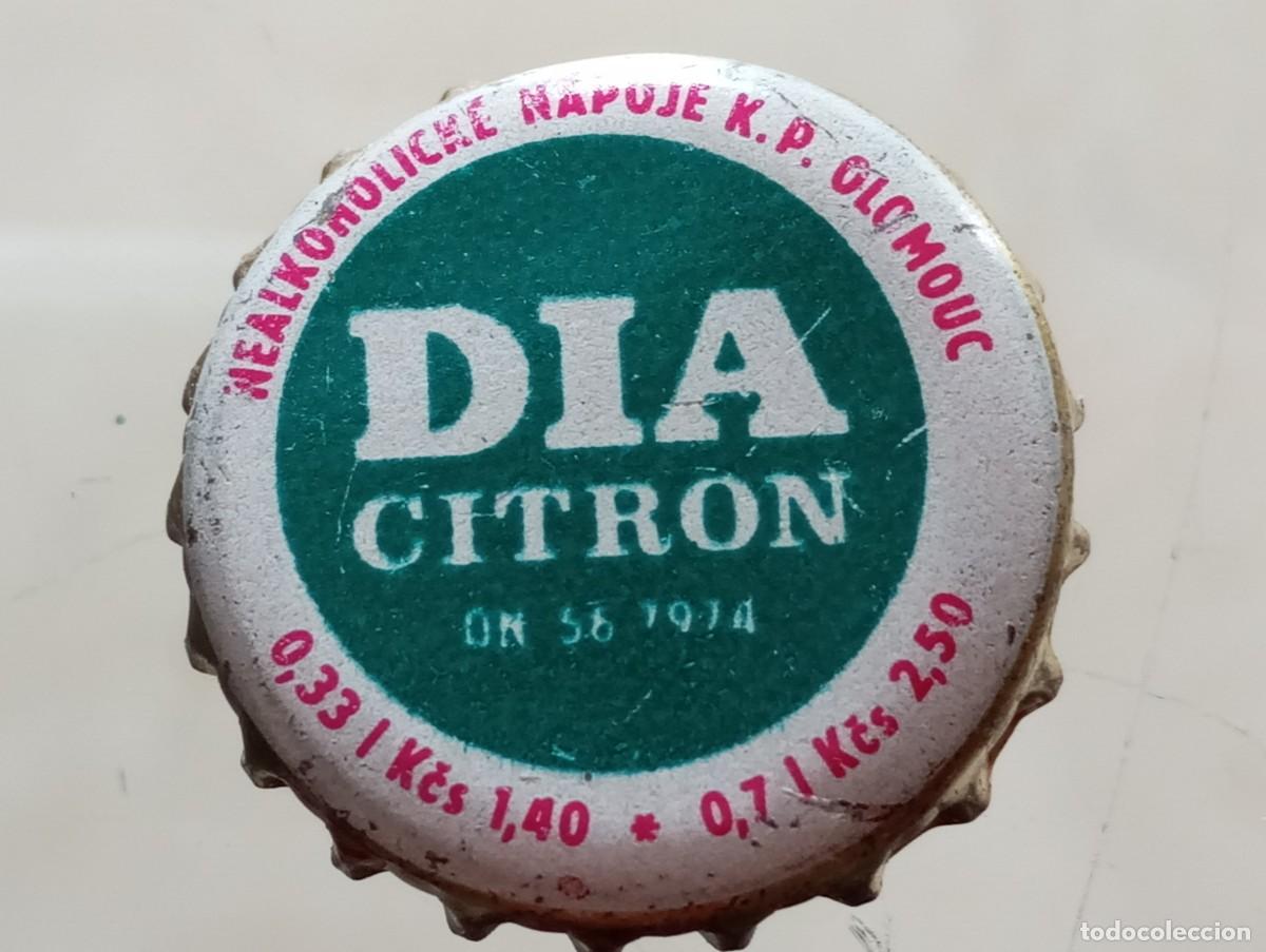 Otras botellas y bebidas antiguas de colecci&oacute;n: Chapa tap&oacute;n corona de la bebida 'checoslovaca' DIA CITRON
