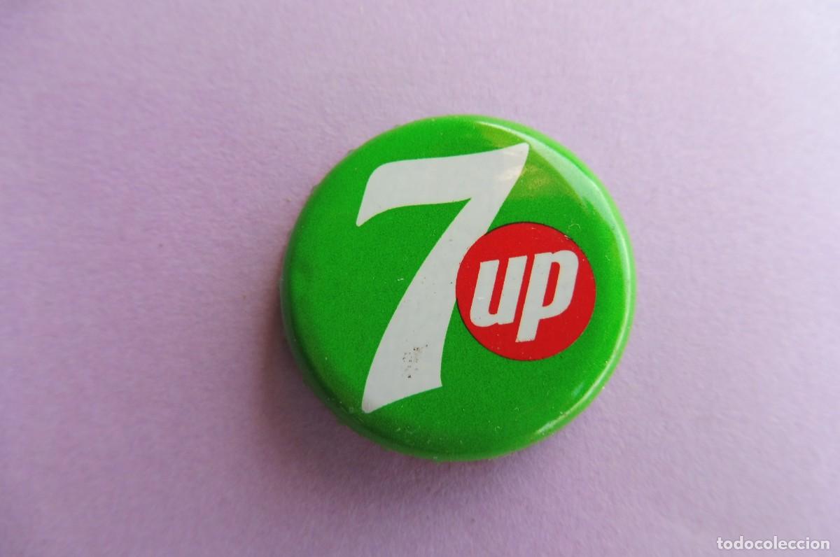 Otras botellas y bebidas antiguas de colecci&oacute;n: TAP&Oacute;N CORONA - CHAPA - SEVEN 7 UP - VER FOTOS