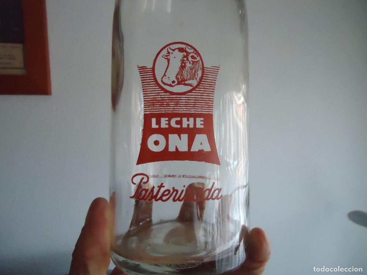 Otras botellas y bebidas antiguas de colecci&oacute;n: botella leche ona central lechera vizcaina bilbao vizcaya lactea vizcaina pais vasco euskadi