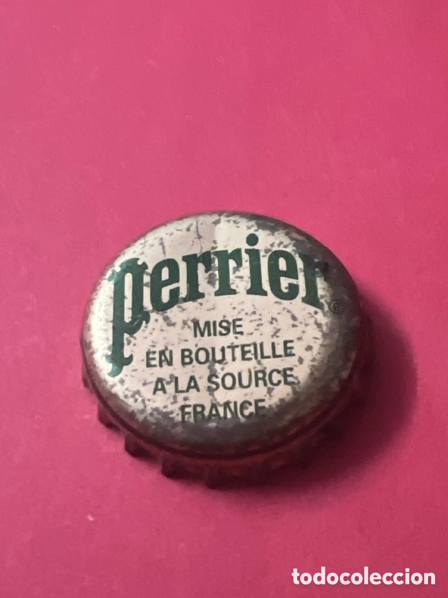 Otras botellas y bebidas antiguas de colecci&oacute;n: T4/X121/H3. CHAPA AGUA PERRIER
