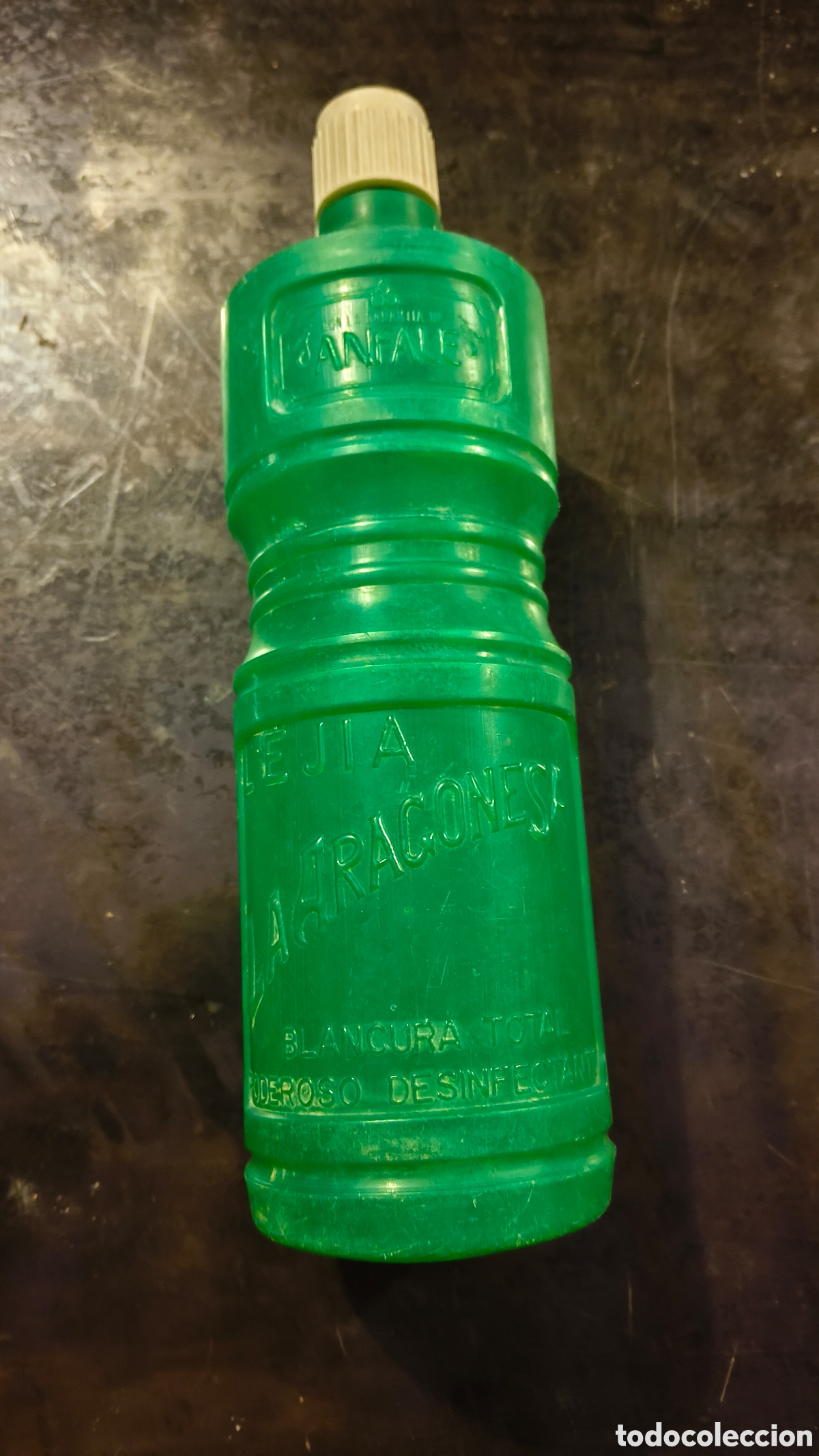 Otras botellas y bebidas antiguas de colecci&oacute;n: Antigua botella de lej&iacute;a la aragonesa Zaragoza