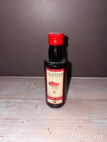 Otras botellas y bebidas antiguas de colecci&oacute;n: BOTELL&Iacute;N. ACEITE DE OLIVA VIRGEN EXTRA. HOJIBLANCA.