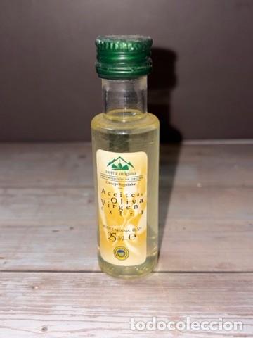 Otras botellas y bebidas antiguas de colecci&oacute;n: BOTELL&Iacute;N. ACEITE DE OLIVA VIRGEN EXTRA. SIERRA M&Aacute;GINA.
