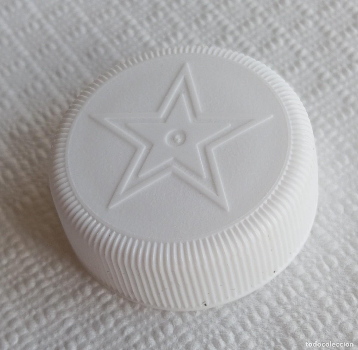 Otras botellas y bebidas antiguas de colecci&oacute;n: PEDIDO M&Iacute;NIMO 5 EUROS. Tap&oacute;n rosca pl&aacute;stico JAP&Oacute;N Agua mineral San Pellegrino Japan Water bottle cap