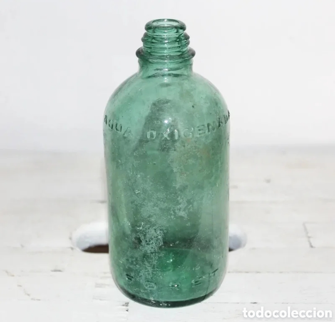 Otras botellas y bebidas antiguas de colecci&oacute;n: Botella Foret, 40s, producto m&eacute;dico y farmac&eacute;utico