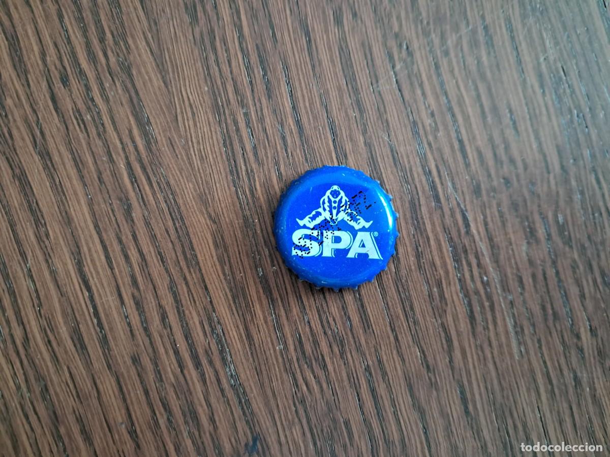 Collecting other Bottles and Drinks: chapa tap&oacute;n corona de agua mineral belga, SPA.