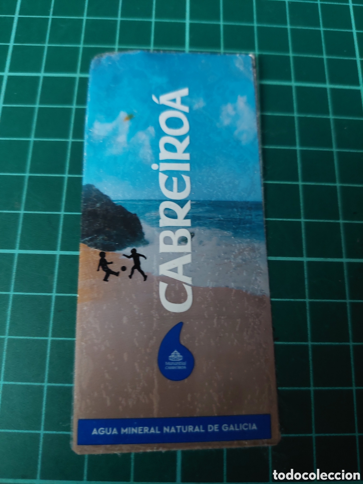 Otras botellas y bebidas antiguas de colecci&oacute;n: DEPORTES FUTBOL INFATIL NI&Ntilde;OS PLAYA ETIQUETAS PUBLICIDAD CABREIROA 50 cl