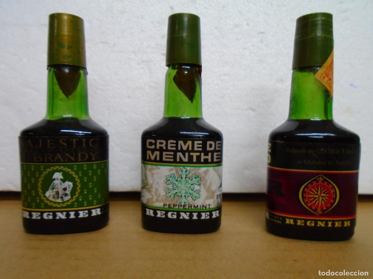 Otras botellas y bebidas antiguas de colecci&oacute;n: REGNIER,ANTIGUAS MINIATURAS/BOTELLINES LICORES DIFERENTES ELABORADOS POR COINTREAU.