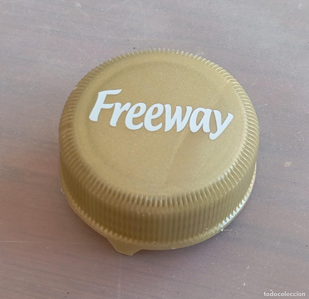 Otras botellas y bebidas antiguas de colecci&oacute;n: PEDIDO M&Iacute;NIMO 5 EUROS. Tap&oacute;n rosca pl&aacute;stico Espa&ntilde;a refresco FREEWAY COLA ZERO SUGAR. Bottle cap.