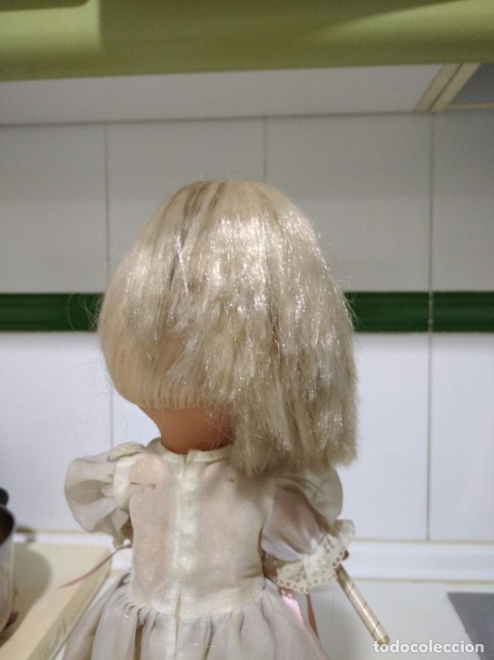 Otras mu&ntilde;ecas de Famosa cl&aacute;sicas y de colecci&oacute;n: Mu&ntilde;eca Helen de comunion - Foto 3