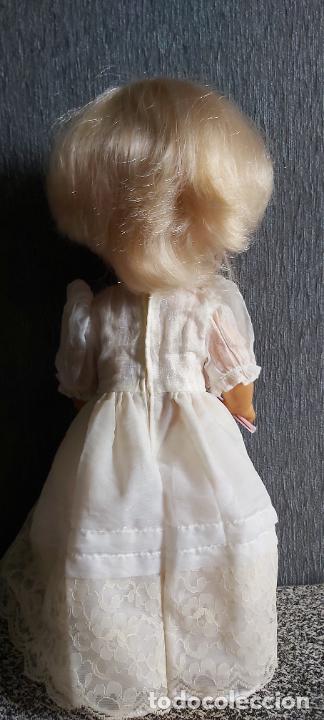 Otras mu&ntilde;ecas de Famosa cl&aacute;sicas y de colecci&oacute;n: Mu&ntilde;eca helen primera comuni&oacute;n funciona - Foto 5