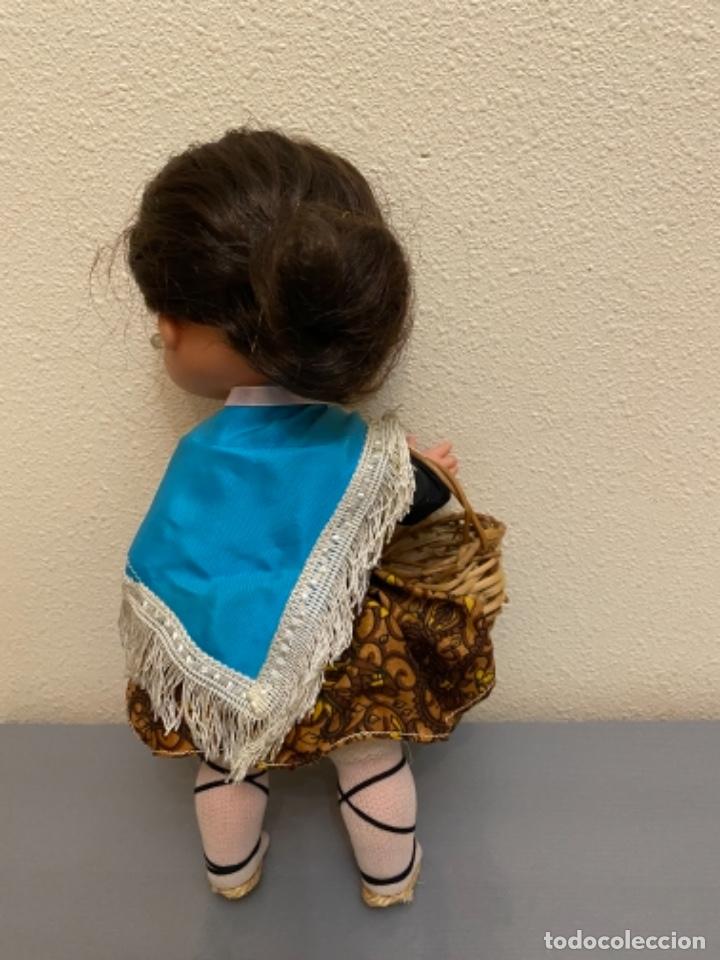 Otras mu&ntilde;ecas de Famosa cl&aacute;sicas y de colecci&oacute;n: Rapaci&ntilde;a de Famosa - Foto 2