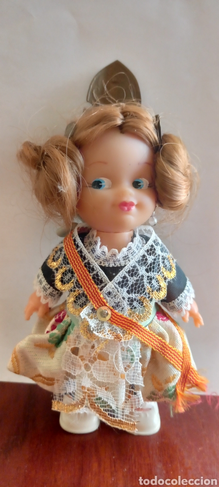 Otras mu&ntilde;ecas de Famosa cl&aacute;sicas y de colecci&oacute;n: Mu&ntilde;eca fallera - Foto 1