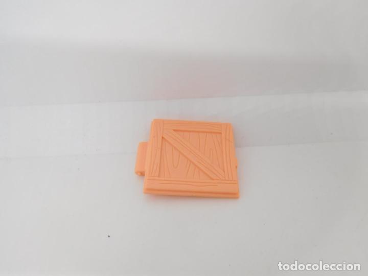 Otras mu&ntilde;ecas de Famosa cl&aacute;sicas y de colecci&oacute;n: Pieza complemento Granja de los Pin y Pon - Foto 1