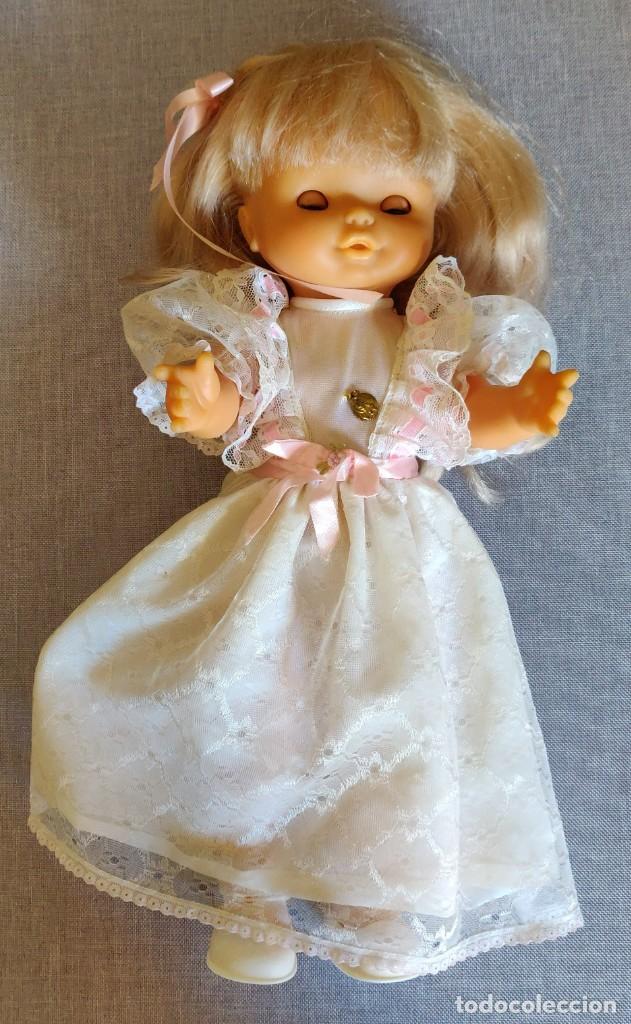 Otras mu&ntilde;ecas de Famosa cl&aacute;sicas y de colecci&oacute;n: Mu&ntilde;eca Comunion - Foto 2