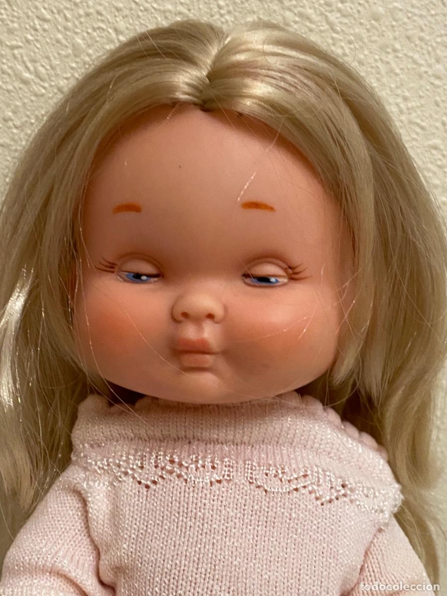 Otras mu&ntilde;ecas de Famosa cl&aacute;sicas y de colecci&oacute;n: Mu&ntilde;eca Rapaci&ntilde;a Famosa - Foto 1
