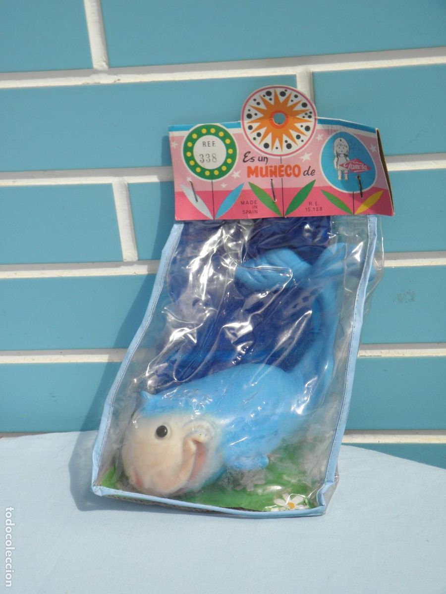 Otras Mu&ntilde;ecas de Famosa cl&aacute;sicas y de colecci&oacute;n: Antiguo mu&ntilde;eco de goma Ballena Azul de Famosa nuevo en su estuche