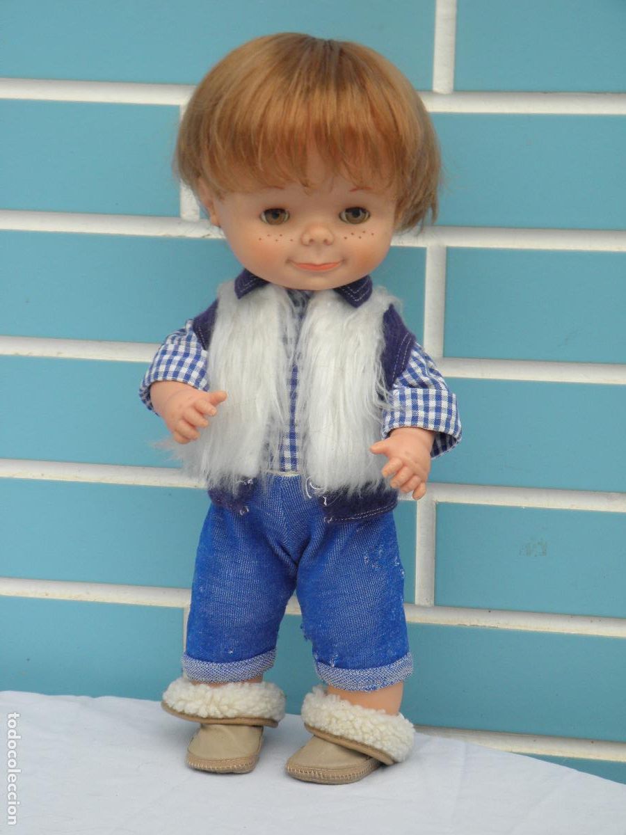 Otras Mu&ntilde;ecas de Famosa cl&aacute;sicas y de colecci&oacute;n: Mu&ntilde;eco antiguo Chatuco de Famosa