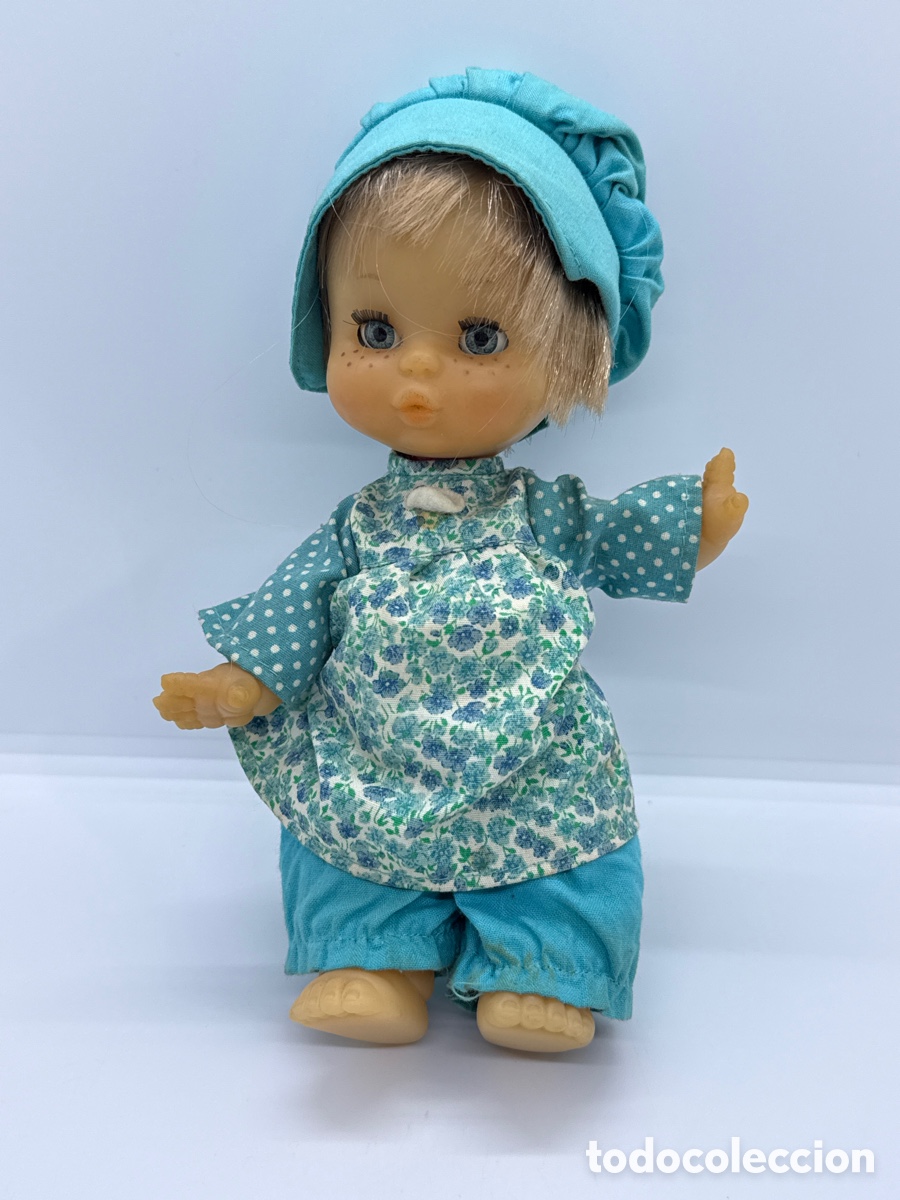 Otras Mu&ntilde;ecas de Famosa cl&aacute;sicas y de colecci&oacute;n: Mu&ntilde;eca may de famosa Antigua