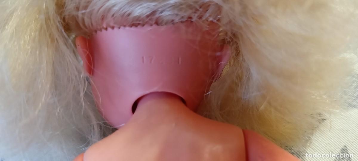Otras mu&ntilde;ecas de Famosa cl&aacute;sicas y de colecci&oacute;n: Mu&ntilde;eca CORE con 17201 en el cuello - Foto 2