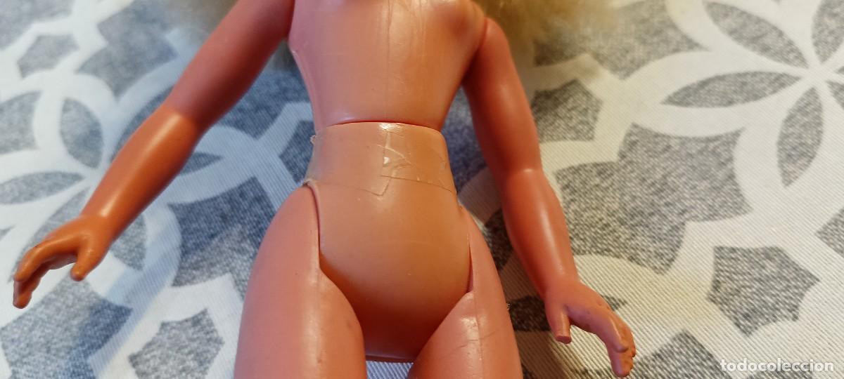 Otras mu&ntilde;ecas de Famosa cl&aacute;sicas y de colecci&oacute;n: Mu&ntilde;eca CORE con 17201 en el cuello - Foto 3