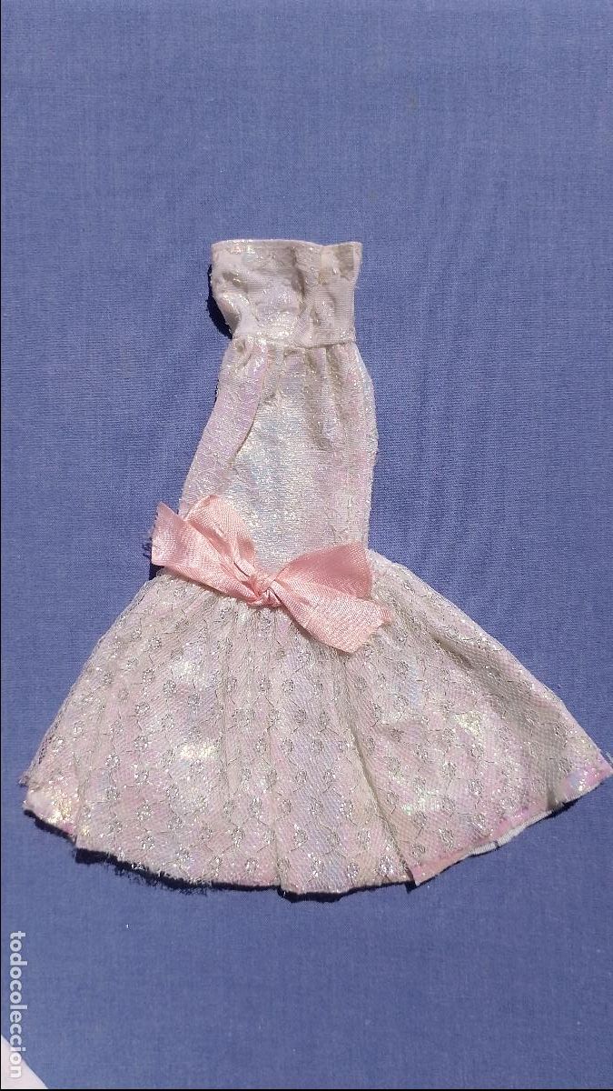 Outras Bonecas da Famosa: Antiguo vestido original de mu&ntilde;eca Darling de Famosa, modelo Fiesta, le vale a Barbie