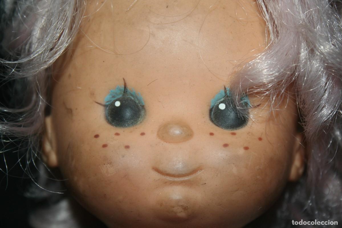 Otras Mu&ntilde;ecas de Famosa cl&aacute;sicas y de colecci&oacute;n: Mu&ntilde;eca antigua famosa ROPA ORIGINAL