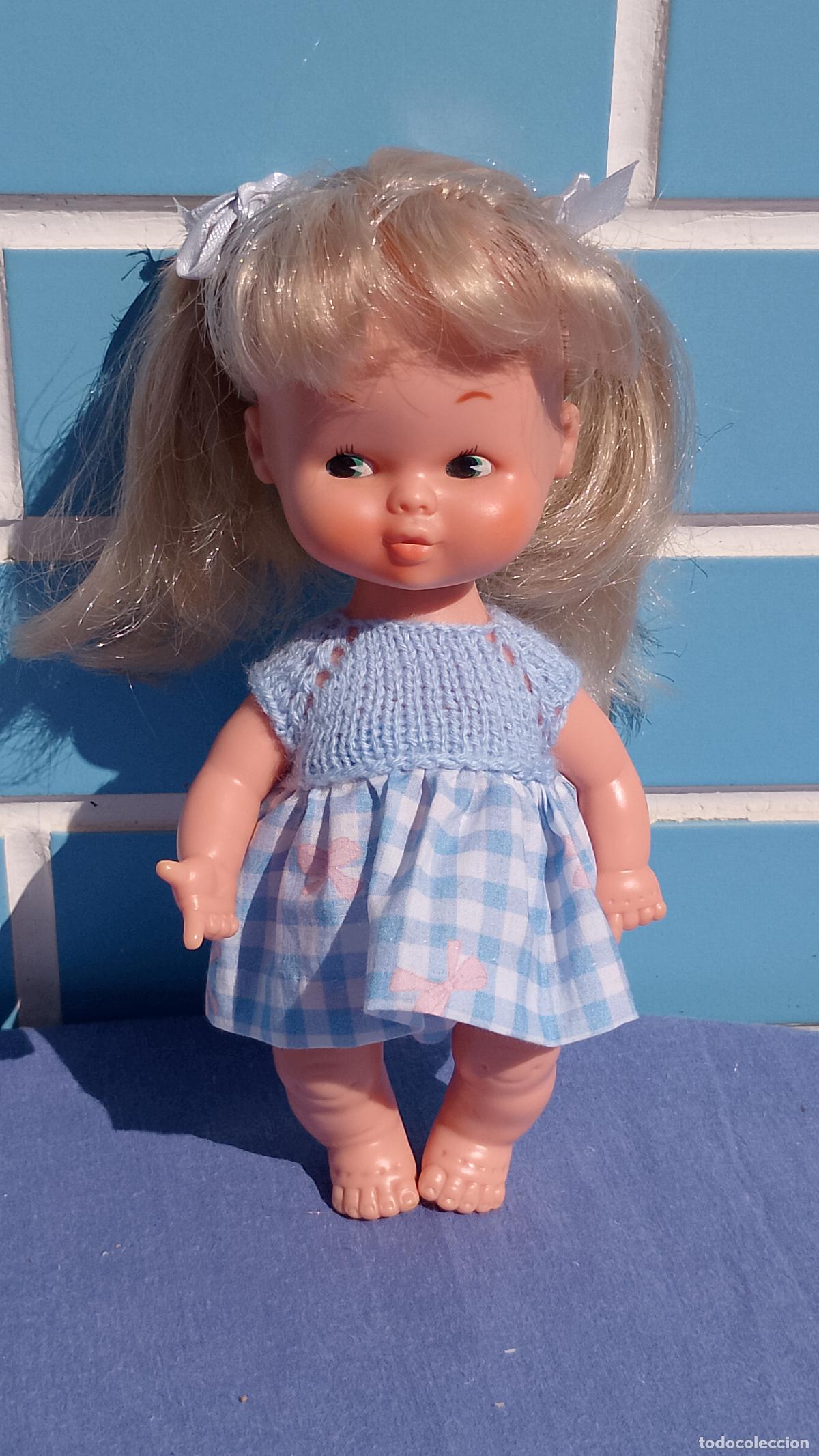 Otras Mu&ntilde;ecas de Famosa cl&aacute;sicas y de colecci&oacute;n: Antigua mu&ntilde;eca Cherri o Cherry ni&ntilde;a de Famosa