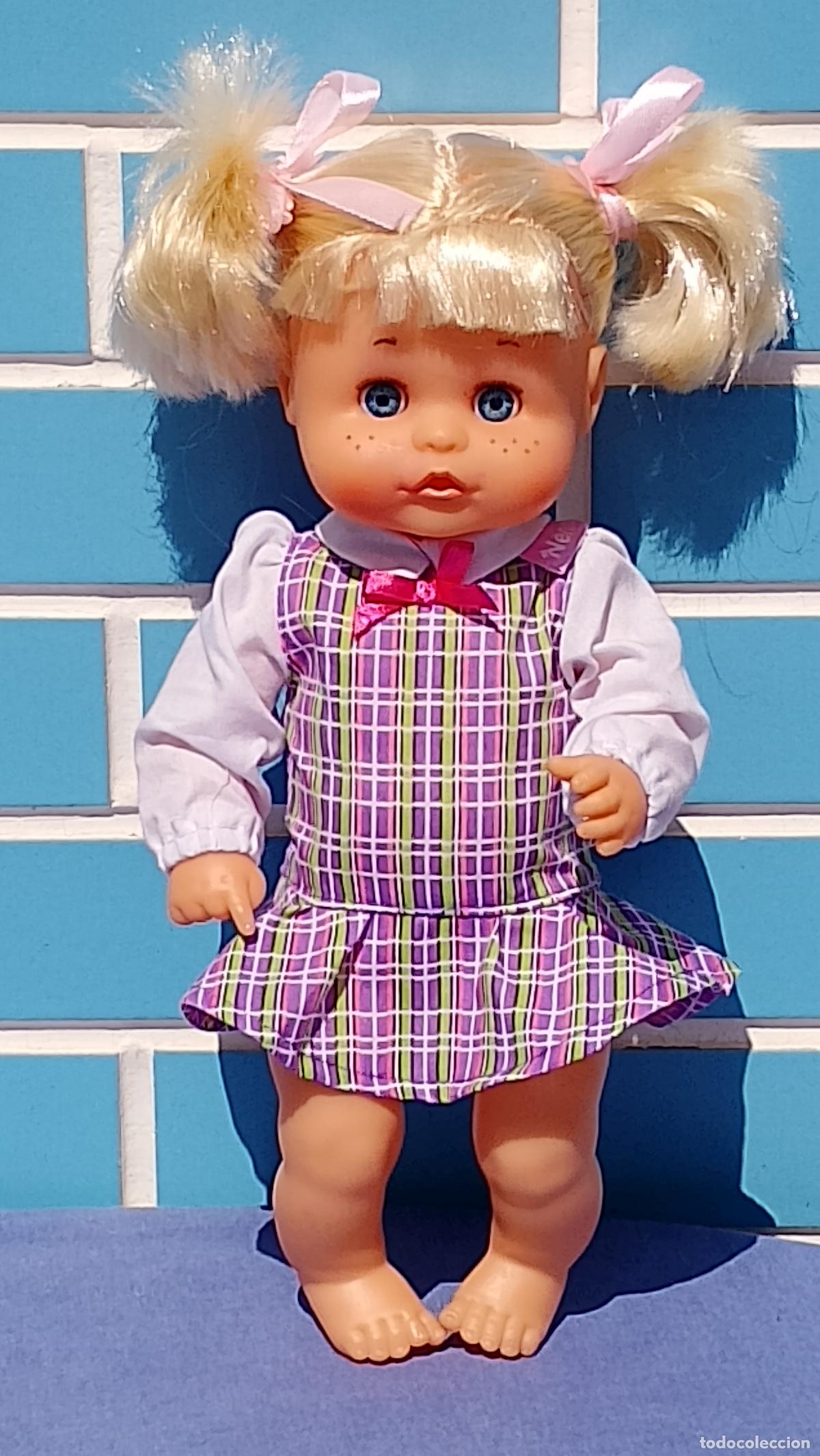 Otras Mu&ntilde;ecas de Famosa cl&aacute;sicas y de colecci&oacute;n: Antigua mu&ntilde;eca Nenuca Happy School de Famosa que habla