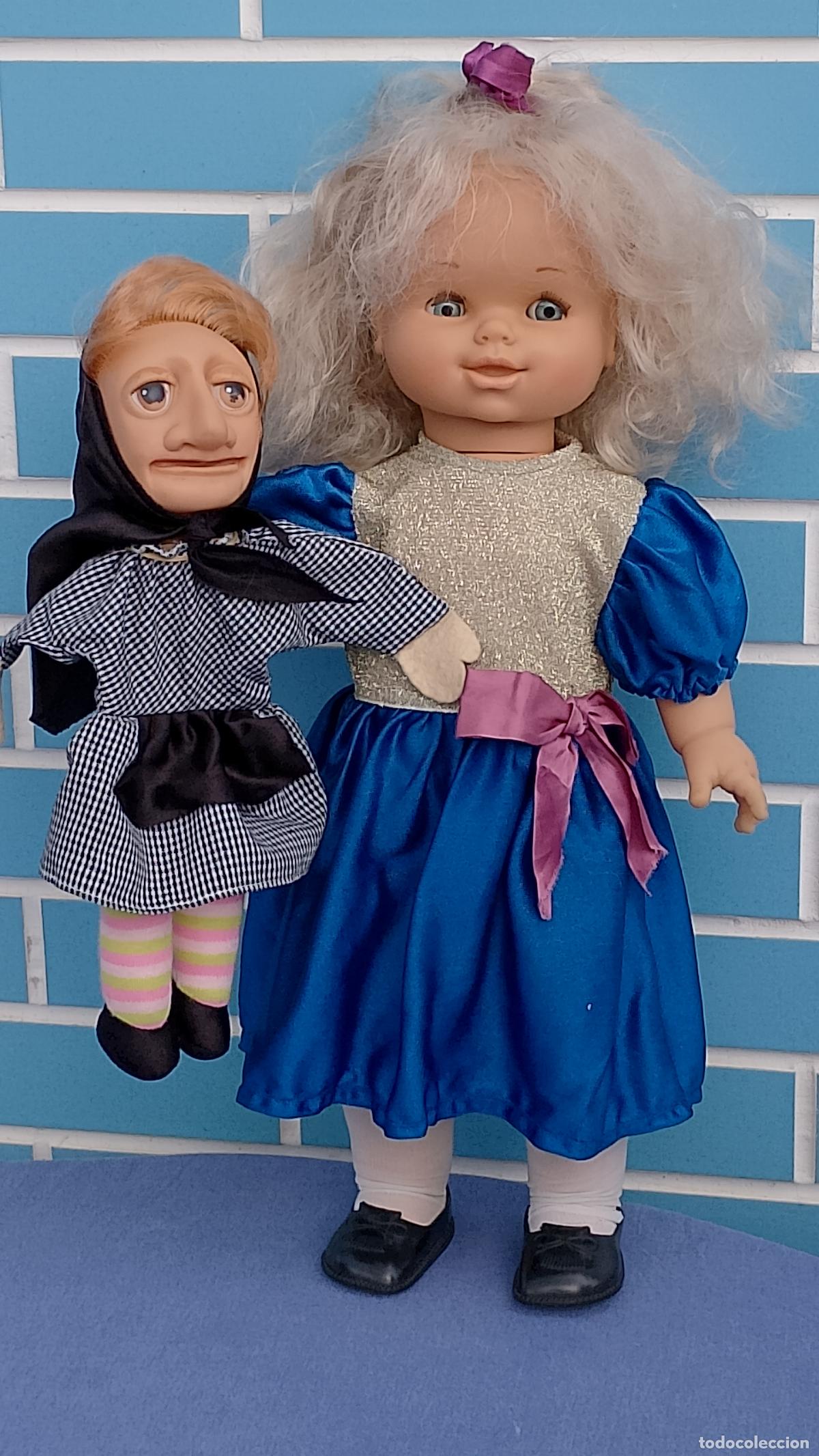 Otras Mu&ntilde;ecas de Famosa cl&aacute;sicas y de colecci&oacute;n: Antigua mu&ntilde;eca Mary Carmen y sus mu&ntilde;ecos con Do&ntilde;a Rogelia de Famosa